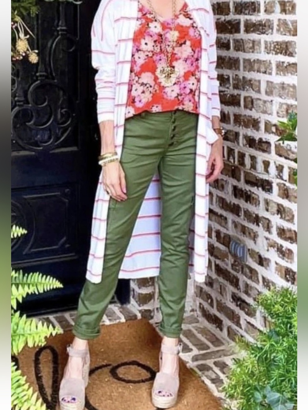 Cabi #5872 Button Fly Skinny Cargo Pants Olive Army Green Stretch 8